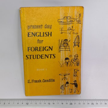 E. F. Candlin: Present day English for foreign students